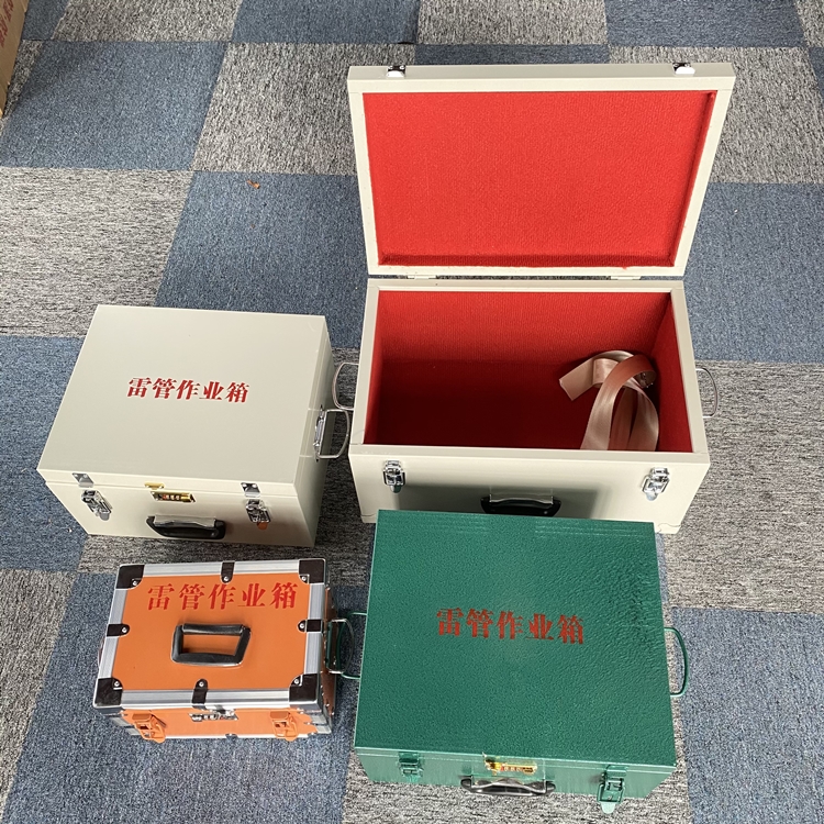 昌洒镇爆破工程作业箱如何选择？玻璃钢与传统材质的全面对比